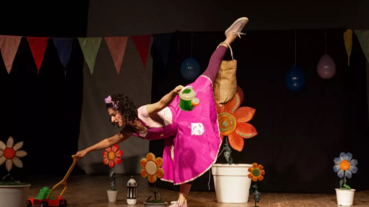 Ciclo Gurisada y Teatro “Me regalás una flor