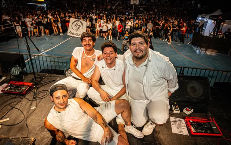 Híbridos vuelve al Teatro