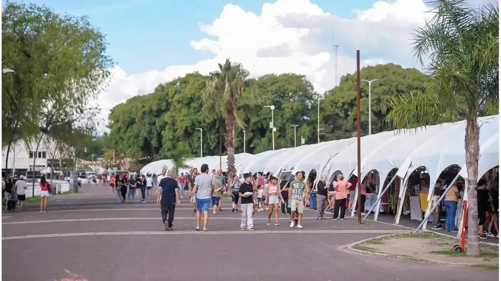 La Feria de Carnaval de Paraná tendrá más de 180 emprendedores en la Costanera