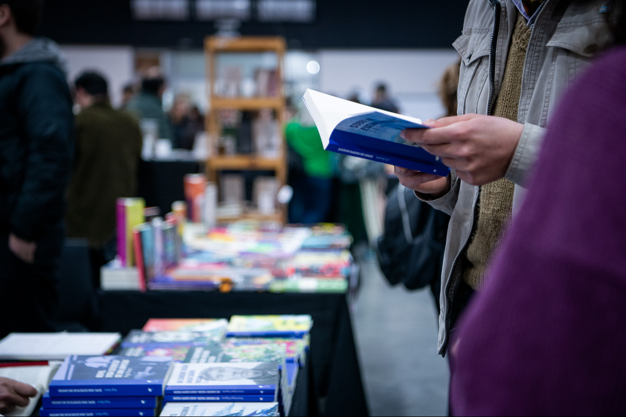 Paraná Lee generó cerca de $137 millones en ventas para librerías y editoriales