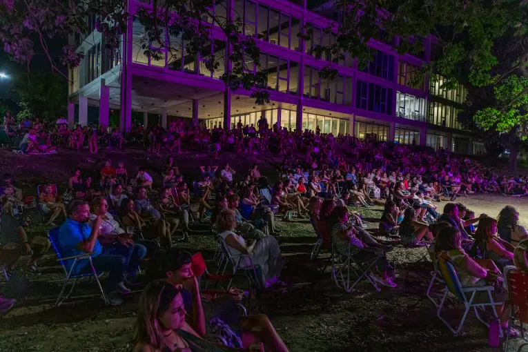 Invitan a una nueva Peña Cuac! con Lalo Mir y artistas locales en vivo