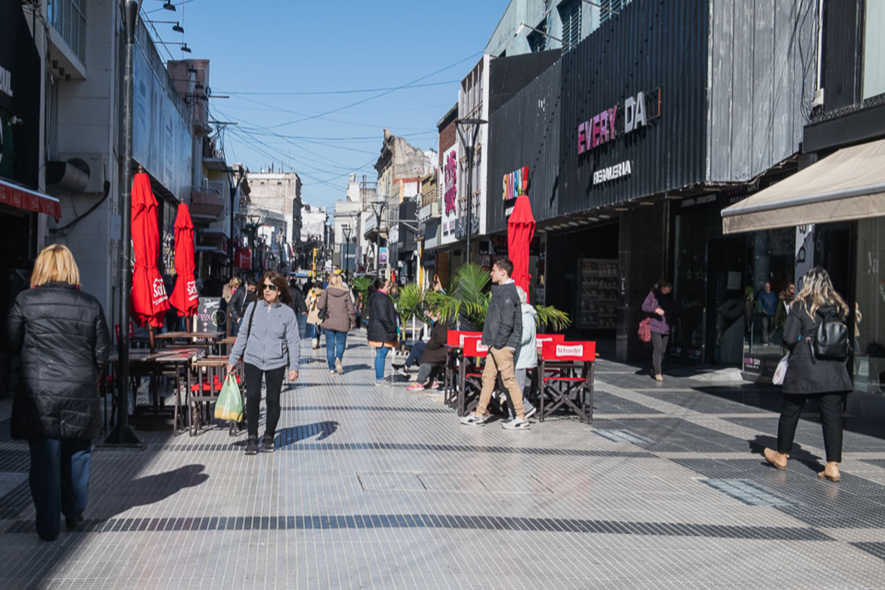 “Miércoles de Paseo” en el centro, una nueva propuesta para disfrutar descuentos, música y propuestas culturales