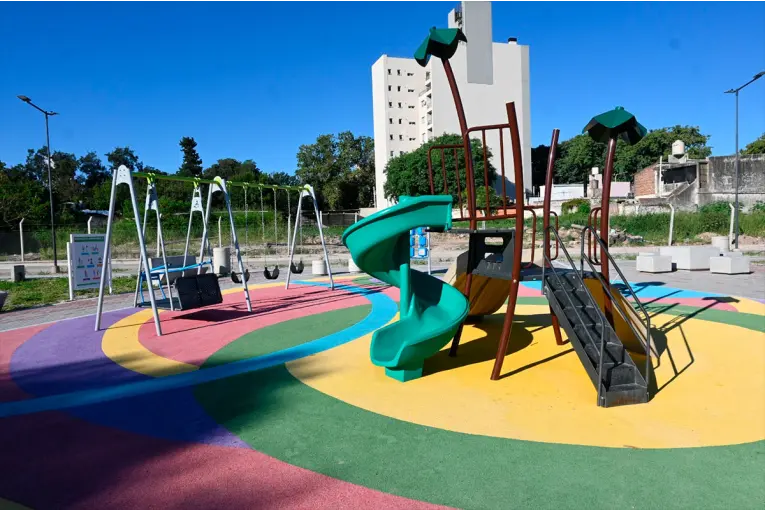 Se inaugura la plaza Borges con una jornada cultural abierta a la comunidad